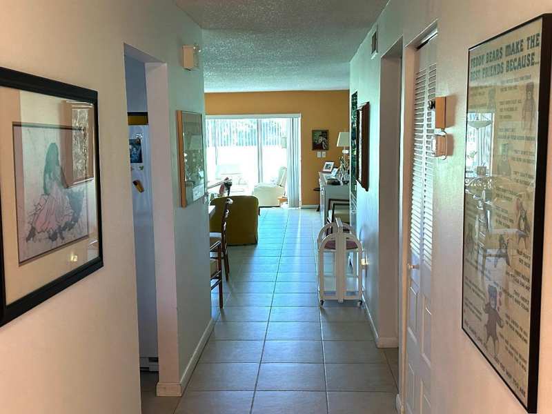 8305 Casa Del Lago, Boca Raton FL 33433