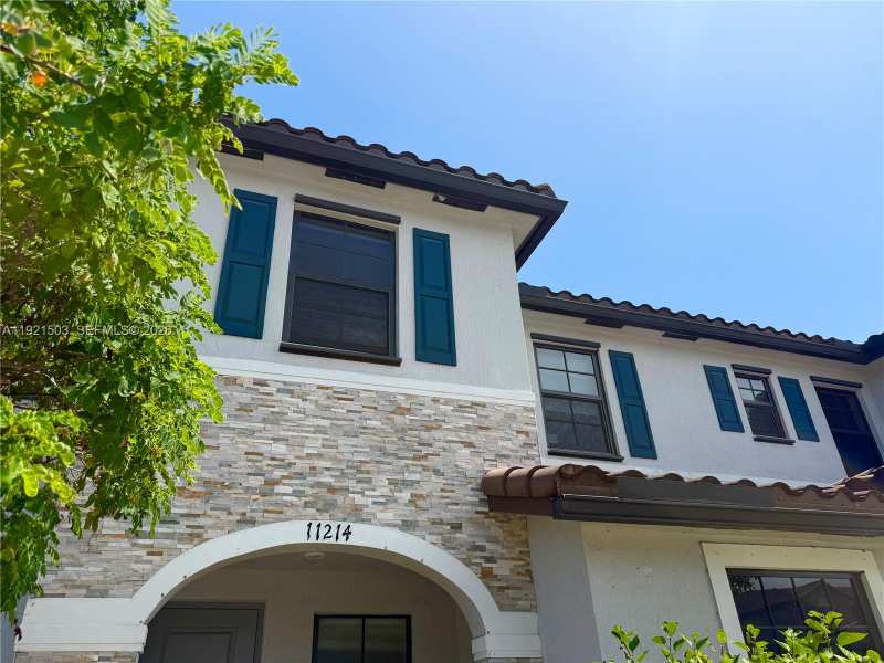 11214 SW 249th St, Homestead FL 33032