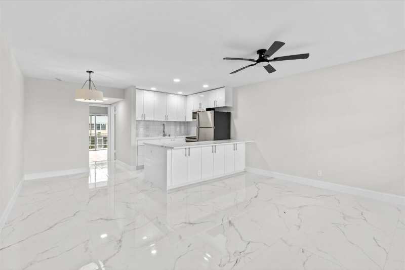 17 Andover A, West Palm Beach FL 33417
