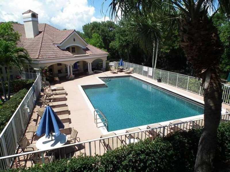 815 W Boynton Beach Boulevard # 204, Boynton Beach FL 33426