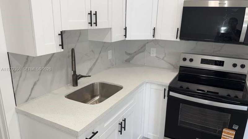 935 Jefferson Ave # 6, Miami Beach FL 33139
