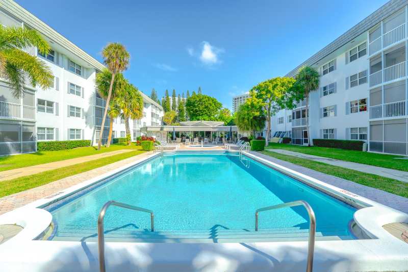 800 E Camino Real # 309, Boca Raton FL 33432