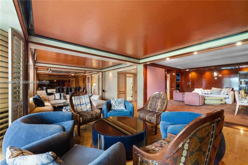 11111 Biscayne Blvd # 227, Miami FL 33181