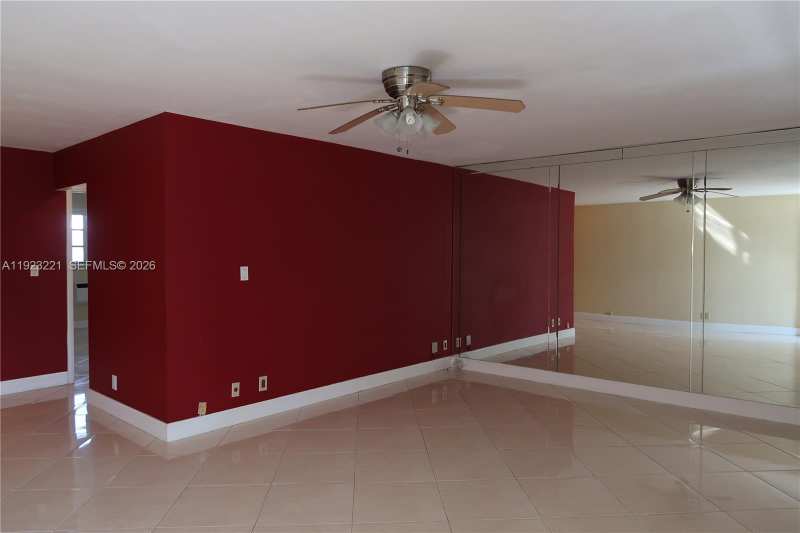 3922 NE 166th St # S105, North Miami Beach FL 33160