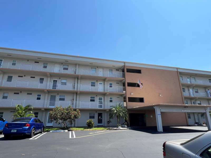 230 NE 26th Avenue # 2070, Boynton Beach FL 33435