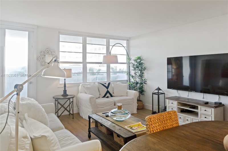 100 Lincoln Rd # 410, Miami Beach FL 33139