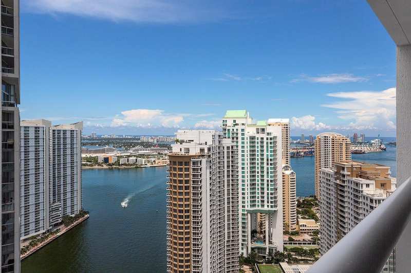 495 Brickell Avenue # 4010, Miami FL 33131