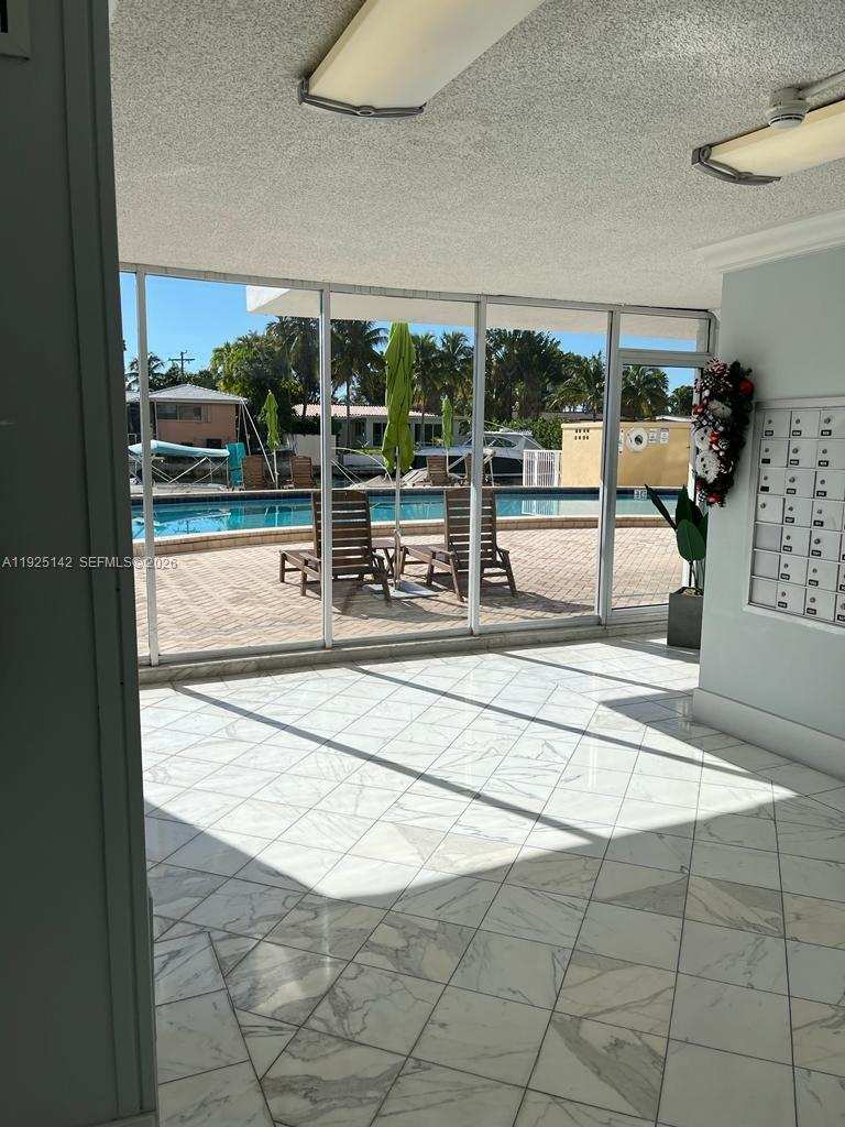 2020 NE 135th St # 609, North Miami FL 33181