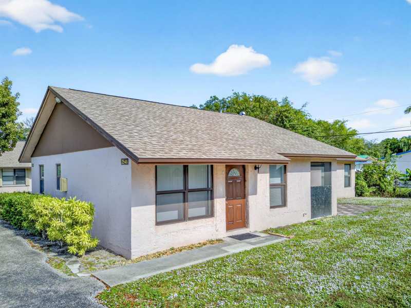 2548 Ida Way, West Palm Beach FL 33415