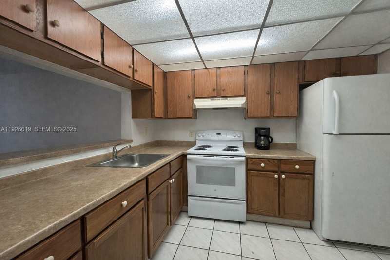 19701 SW 114th Ave # 14, Miami FL 33157