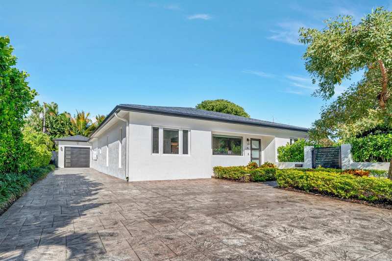 301 Pilgrim Road, West Palm Beach FL 33405