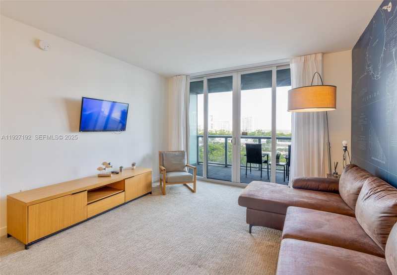 2602 E Hallandale Beach Blvd # R708, Hallandale Beach FL 33009