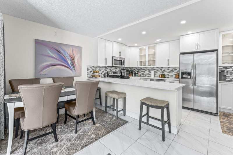 1006 Green Pine Boulevard # F1, West Palm Beach FL 33409