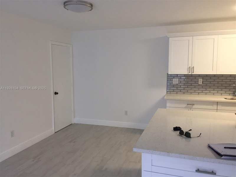 10740 N Kendall Dr # 24, Miami FL 33176