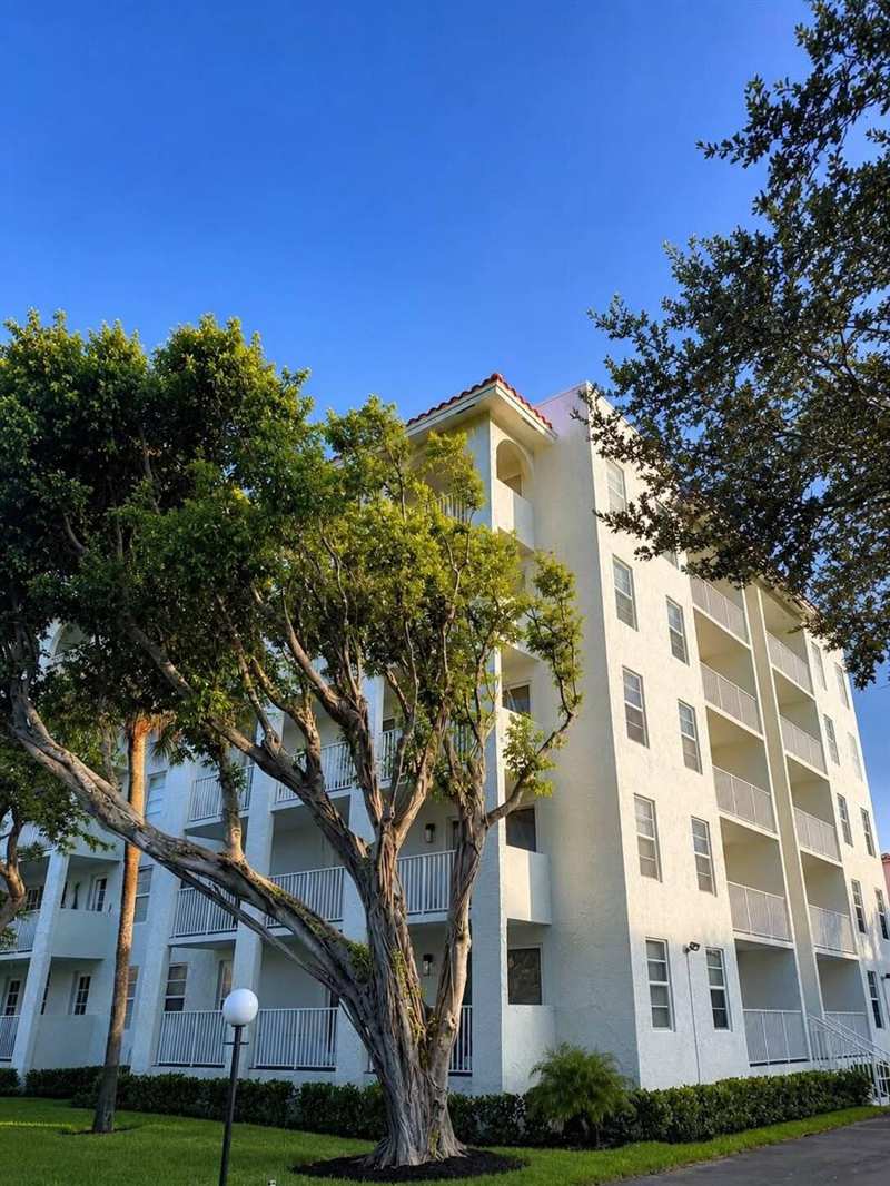 950 Ponce De Leon Road # 5010, Boca Raton FL 33432