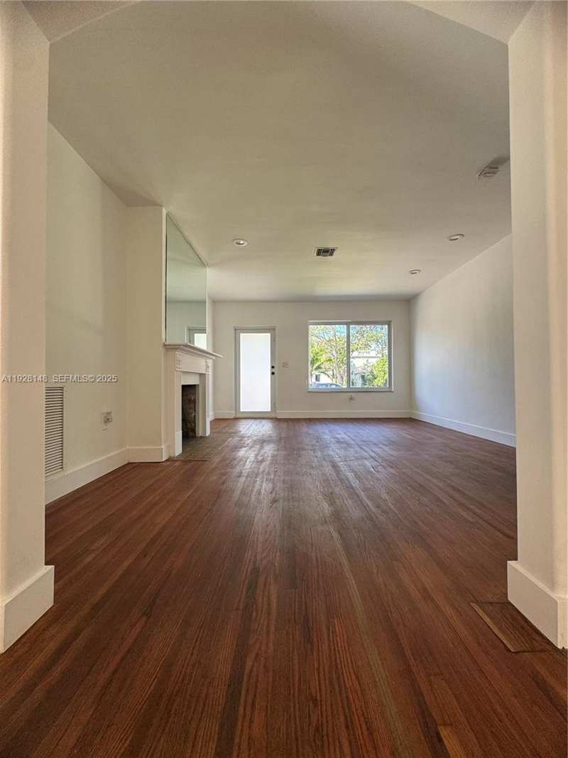 3021 SW 2nd Ave, Miami FL 33129