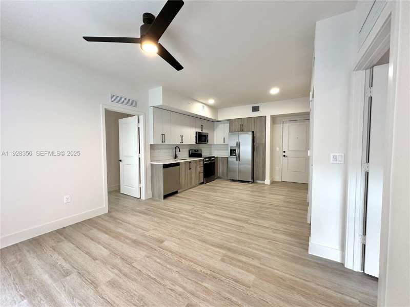 18412 Homestead Ave # 438, Miami FL 33157