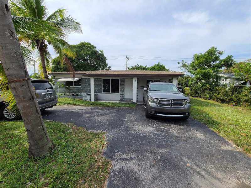 4711 N Andrews Avenue, Fort Lauderdale FL 33309