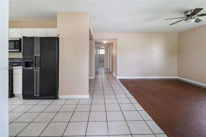 2725 NW 3rd St, Pompano Beach FL 33069