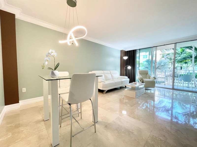 99 SE Mizner Boulevard # 736, Boca Raton FL 33432