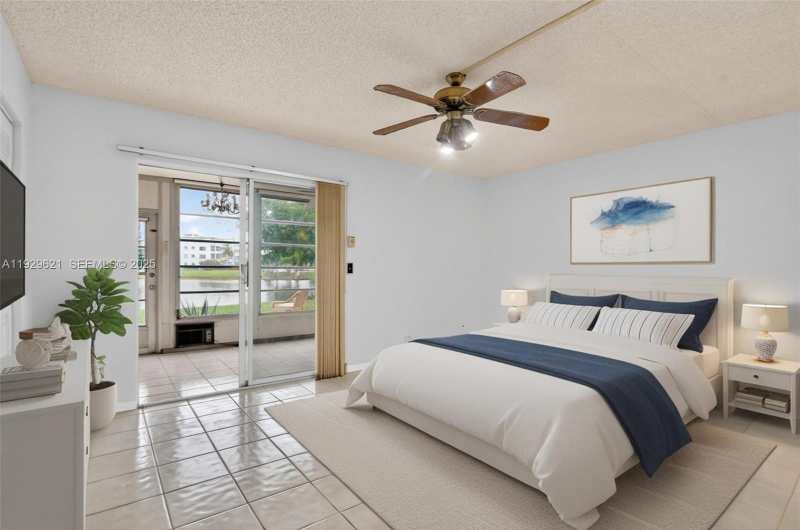 1008 N Farnham N # 1008, Deerfield Beach FL 33442
