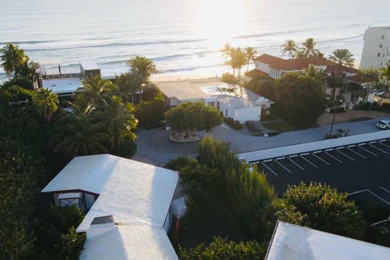 3490 S Ocean Boulevard, South Palm Beach FL 33480