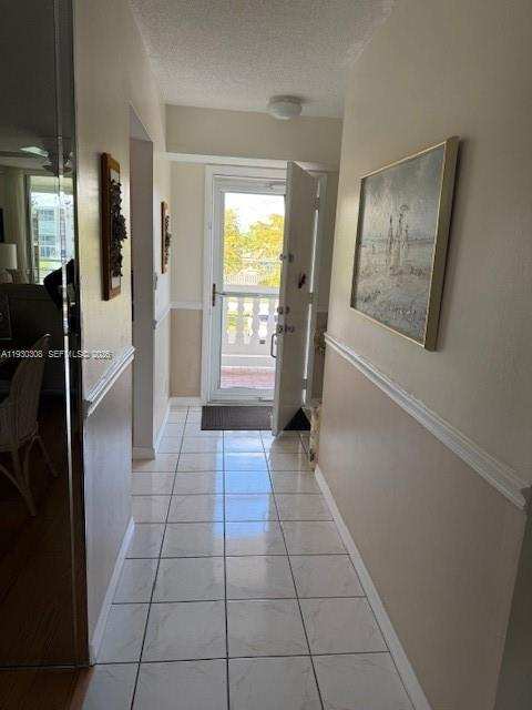 324 SE 10th St # 207, Dania Beach FL 33004