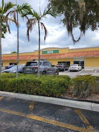 660 N STATE RD # 7, Plantation FL 33311