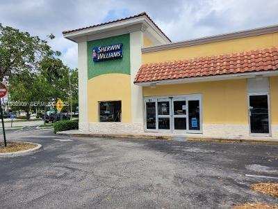 660 N STATE RD # 7, Plantation FL 33311