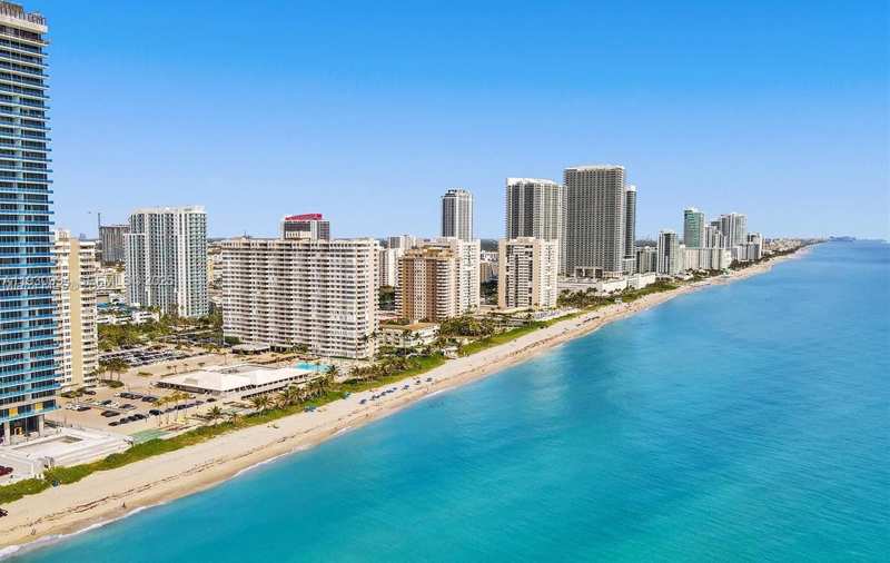 1980 S Ocean Dr # 2H, Hallandale Beach FL 33009