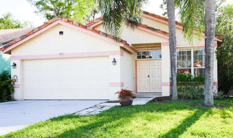 661 Lake Wellington Drive, Wellington FL 33414