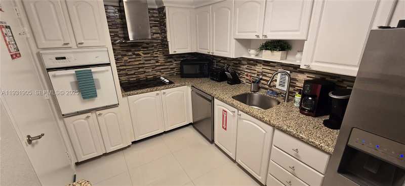 4001 S Ocean Dr # 4J, Hollywood FL 33019