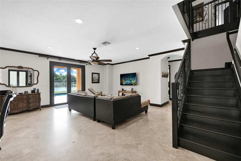 3872 W Hibiscus Street, Weston FL 33332