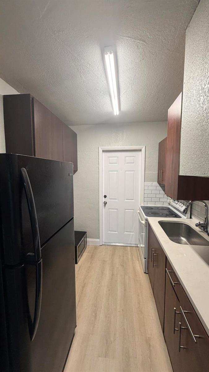 911 NW 12th Avenue # 2, Fort Lauderdale FL 33311