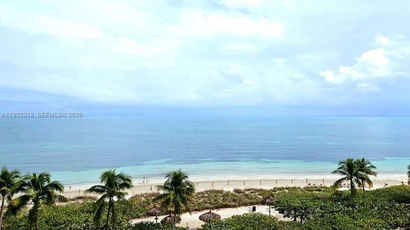 1111 Crandon Blvd # A504, Key Biscayne FL 33149