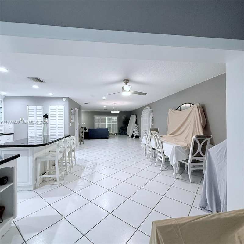 4341 Coral Springs Dr # 1G, Coral Springs FL 33065