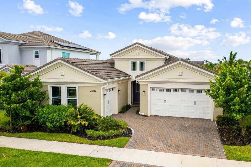 15894 Meadowlark Court, Westlake FL 33470