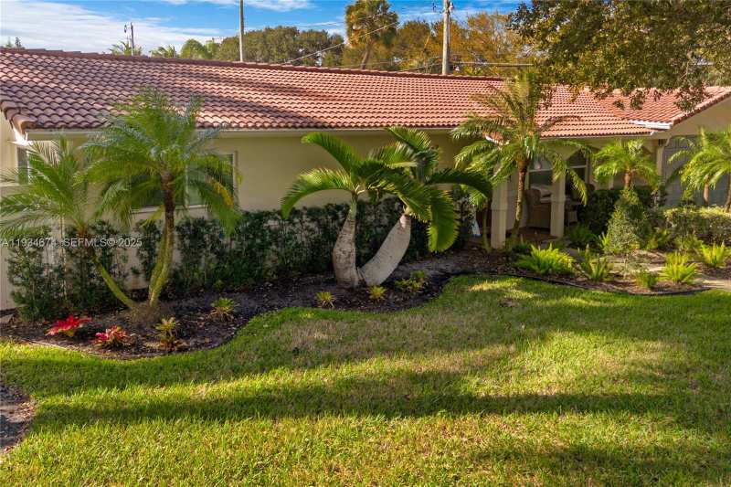 3401 NE 21st Ave, Lighthouse Point FL 33064