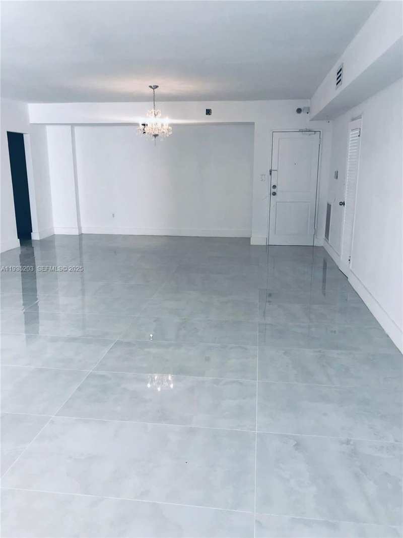 10185 Collins Ave # 616, Bal Harbour FL 33154