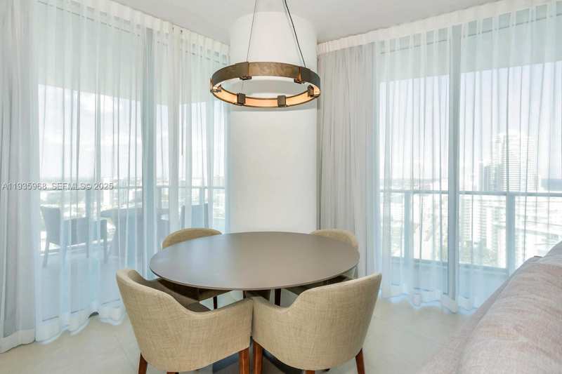 4111 S Ocean Dr # 1912, Hollywood FL 33019