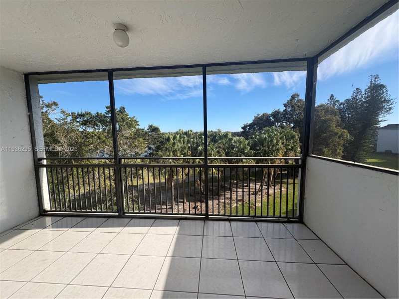 16171 Blatt Blvd # 408, Weston FL 33326