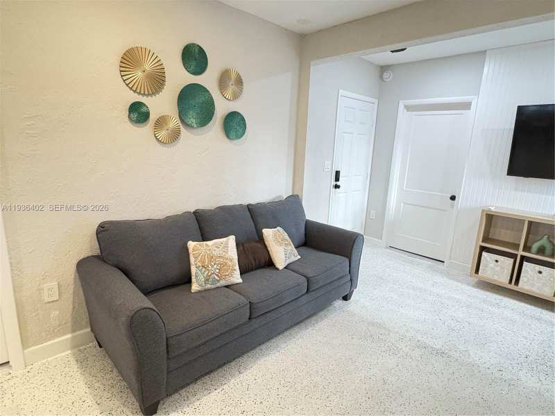1901 SW SW 9 Street # 2, Miami FL 33130