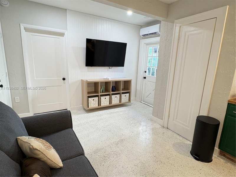 1901 SW SW 9 Street # 2, Miami FL 33130