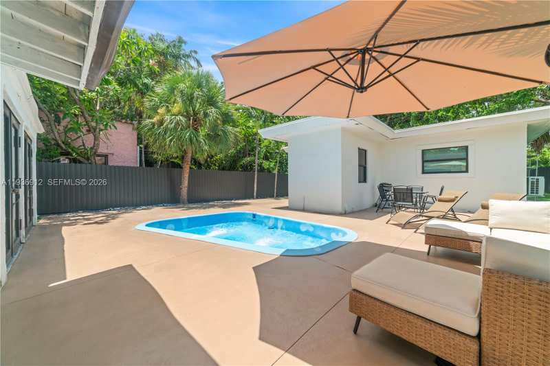 509 SE 19th St, Fort Lauderdale FL 33316