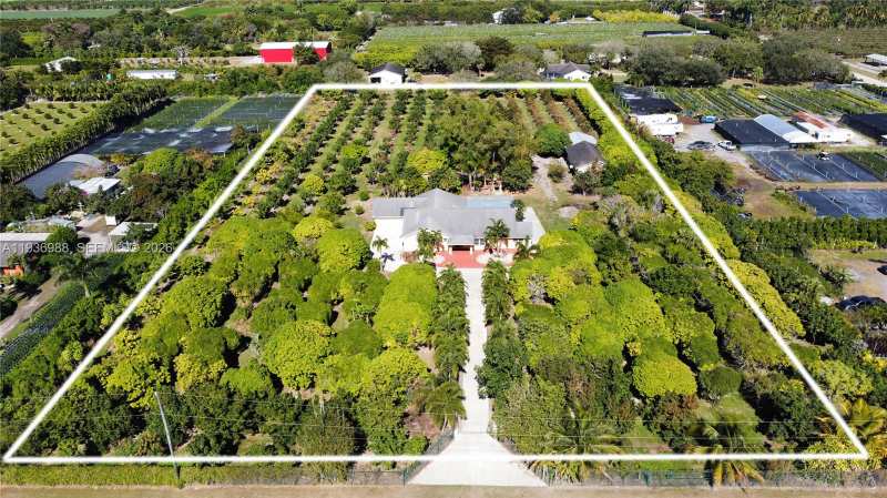 21295 SW 376th St, Homestead FL 33034