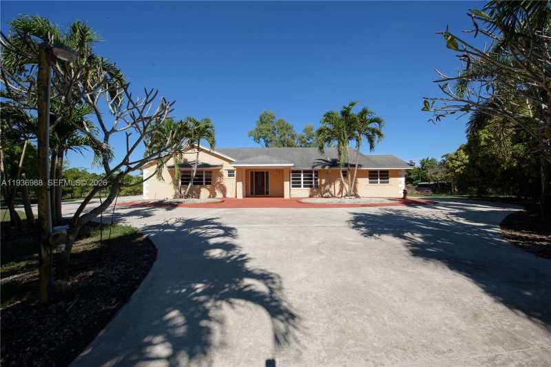 21295 SW 376th St, Homestead FL 33034