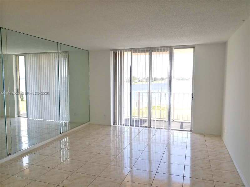 480 Executive Center Dr # 3C, West Palm Beach FL 33401
