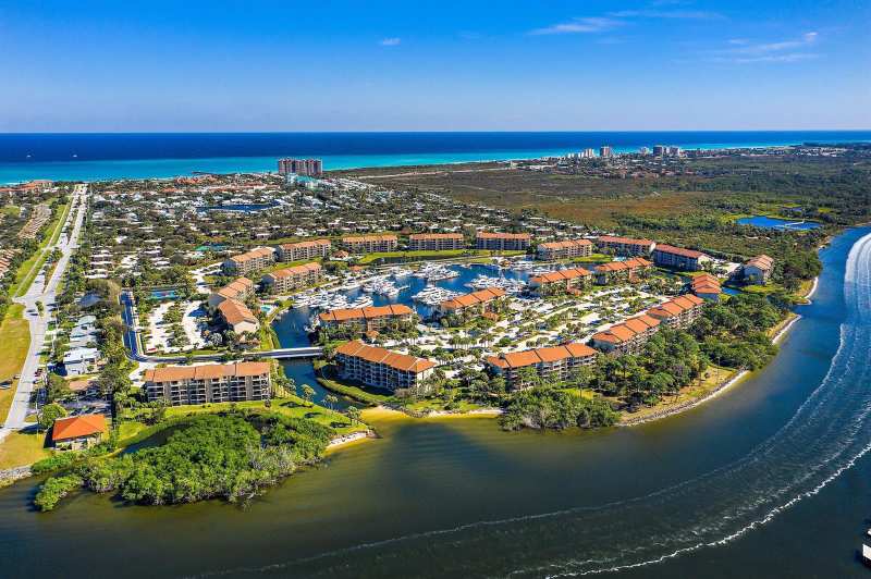 2601 Marina Isle Way # 402, Jupiter FL 33477