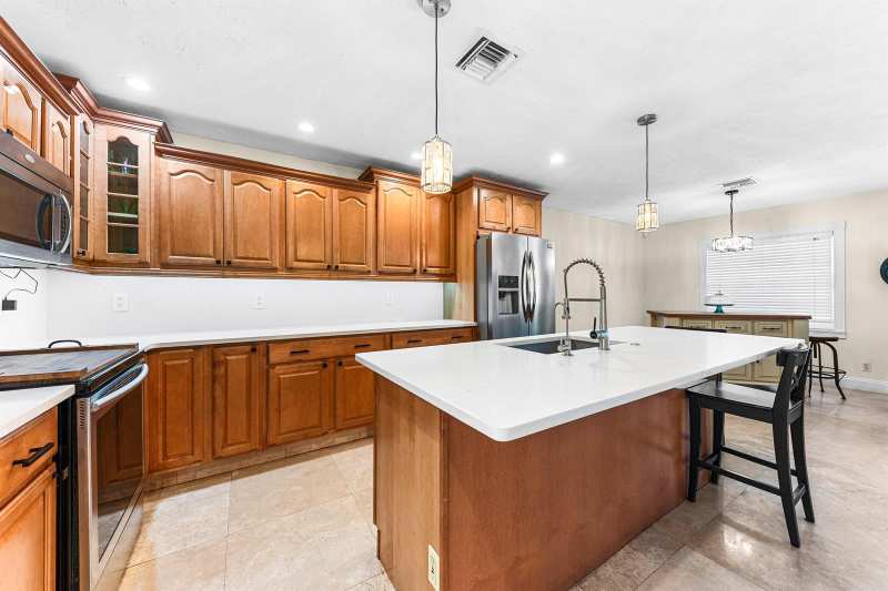6567 Cindi Lane, FL 33467
