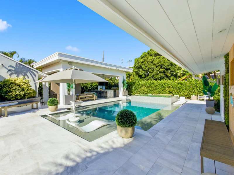 2210 NE 3rd Ave Avenue, Delray Beach FL 33444